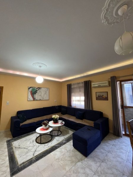 Tirane, shitet apartament 2+1 Kati 2, 70 m² 140.000 € (Rruga Don Bosko)