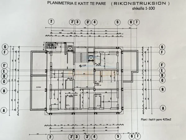 Tirane, jepet me qera ambjent biznesi Kati 0, 2.954 m² 16.000 € (SELITE)