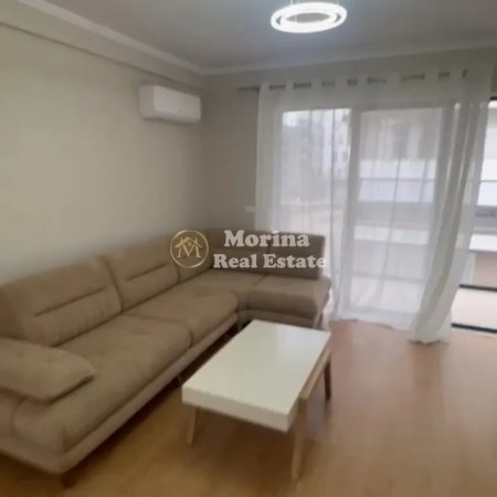 Tirane, jepet me qera apartament 2+1 Kati 2, 70 m² 500 € (Rruga 5 Maji)