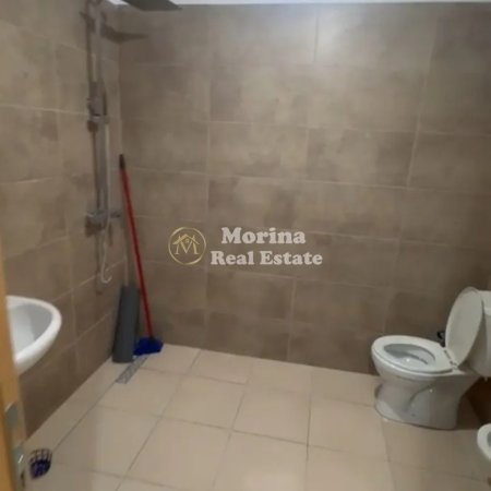Tirane, jepet me qera apartament 2+1 Kati 2, 70 m² 500 € (Rruga 5 Maji)