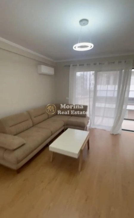 Tirane, jepet me qera apartament 2+1 Kati 2, 70 m² 500 € (Rruga 5 Maji)