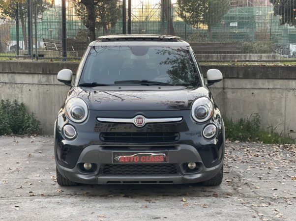 Tirane, shes makine Fiat 500 L Benzin, e zeze automatik Klima 157.000 km 6.900 €