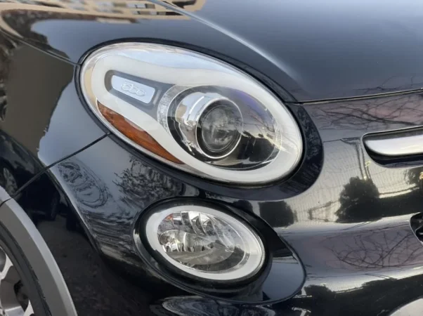 Tirane, shes makine Fiat 500 L Benzin, e zeze automatik Klima 157.000 km 6.900 €