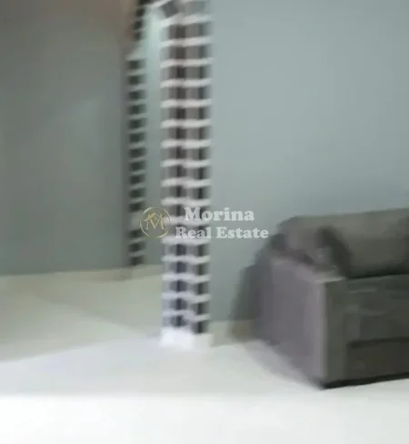 Tirane, jepet me qera apartament 3+1 Kati 2, 115 m² 400 € (Fresku)