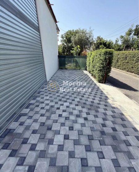 Tirane, jepet me qera ambjent biznesi Kati 0, 120 m² 650 € (Rruga Valbona, Laprake)