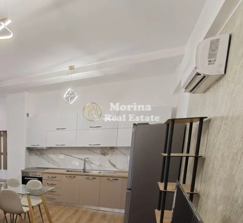 Tirane, jepet me qera apartament 1+1 Kati 1, 65 m² 500 € (Fresku)