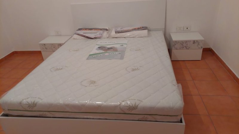 Tirane, jepet me qera apartament 2+1 Kati 8, 104 m² 450 € (astir)