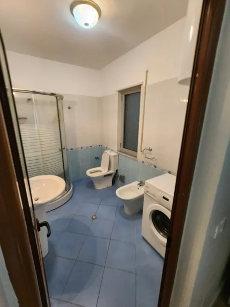 Durres Plazh, shitet apartament 2+1+Aneks+Ballkon Kati 9, 90 m² 140.000 € 