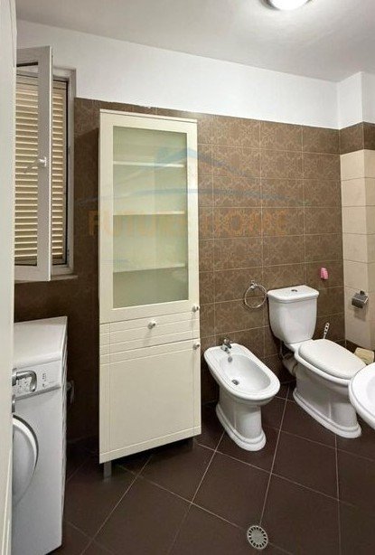 Shitet, Apartament 2+1+2, Kodra e Diellit 1, Tirane.