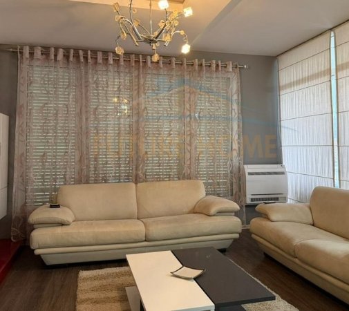 Shitet, Apartament 2+1+2, Kodra e Diellit 1, Tirane.