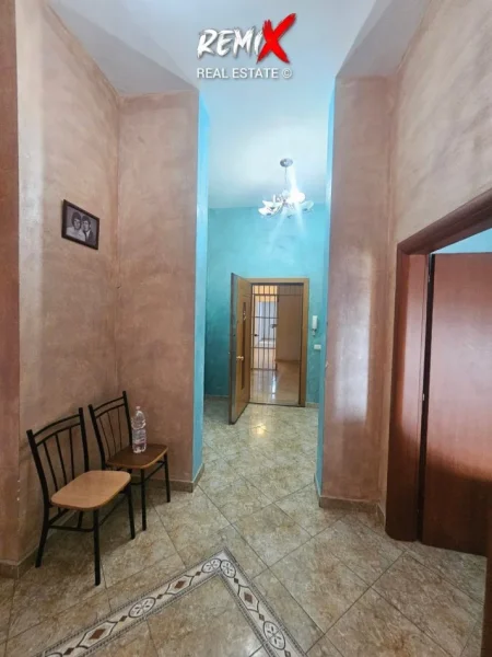 Durres, shitet apartament 3+1+Aneks+Ballkon Kati 1, 148 m² 255.000 € 