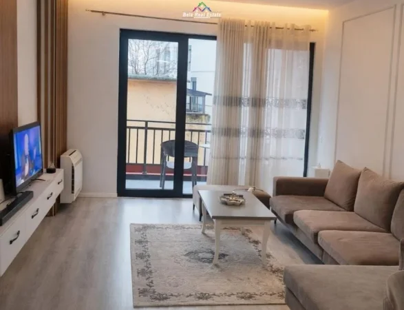 Tirane, jepet me qera apartament 2+1+Ballkon Kati 3, 123 m² 750 € (Farmacia 10)
