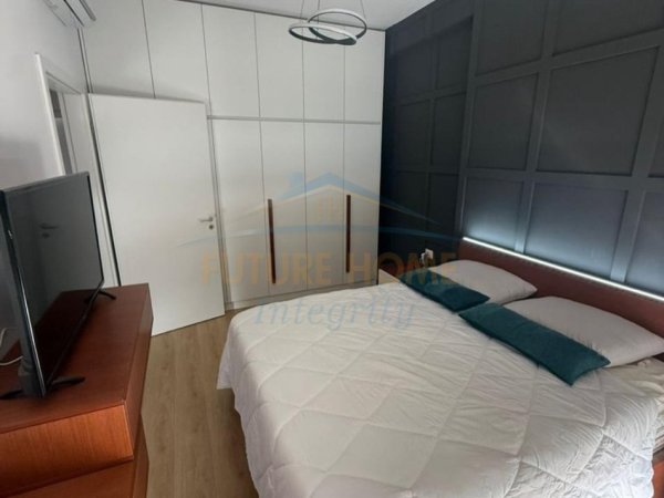 Tirane, shitet Vile 3 Katshe , 197 m² 399.000 € (FARKE , Aba Residence)