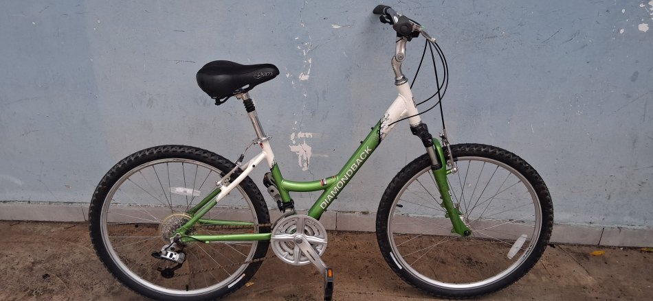 Tirane, oferte biciklete DIAMOND BACK jeshile 200 €