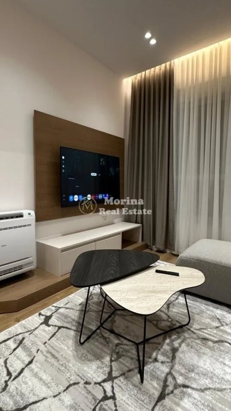 Tirane, jepet me qera apartament 1+1 Kati 8, 45 m² 540 € (Ali Demi)