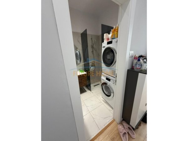 Tirane, shitet 2+1+Ballkon Kati 1, 87 m² 210.000 € 