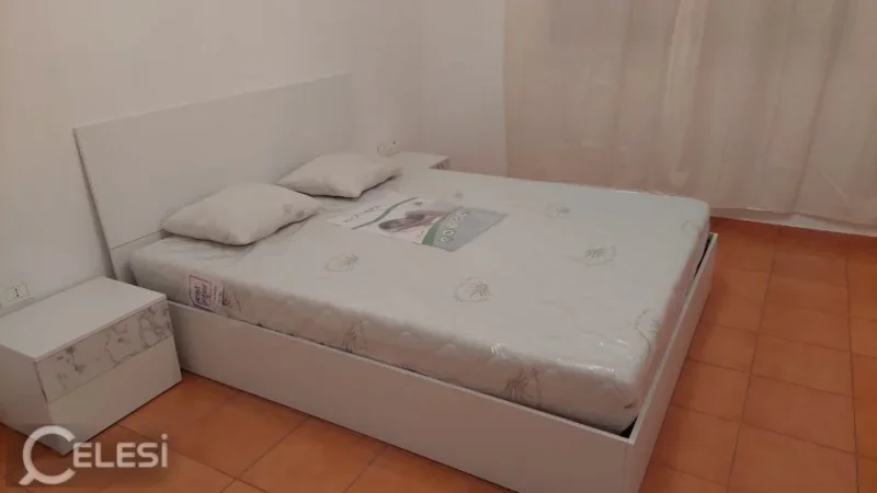 Tirane, jepet me qera apartament 2+1 , 104 m² 450 € 