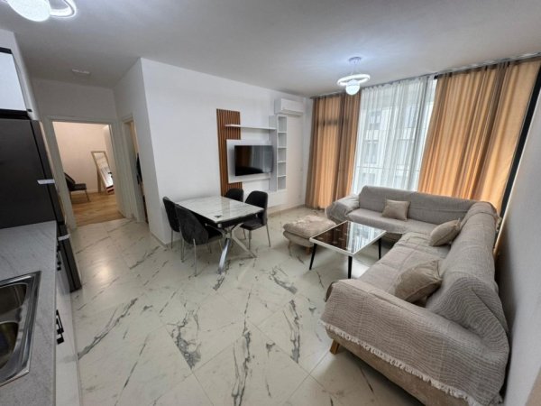 Tirane, jepet me qera apartament 2+1 Kati 4, 100 m² 