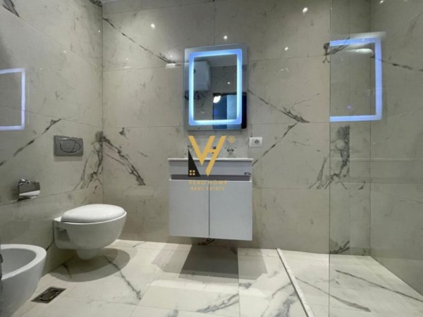 Tirane, jepet me qera apartament 2+1+Ballkon Kati 4, 75 m² 900 € (RRUGA E KOSOVAREVE)