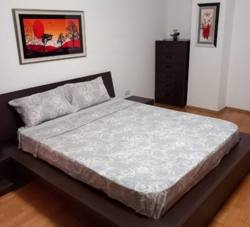 Tirane, jepet me qera apartament 1+1 Kati 4, 65 m² 600 € (21 Dhjetori)