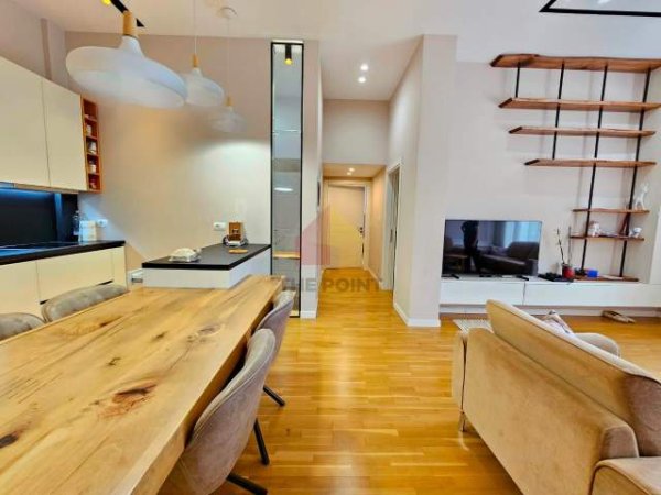 Tirane, jepet me qera apartament 2+1+BLK Kati 0, 175 m² 850 Euro (Rruga Kodra e Diellit)