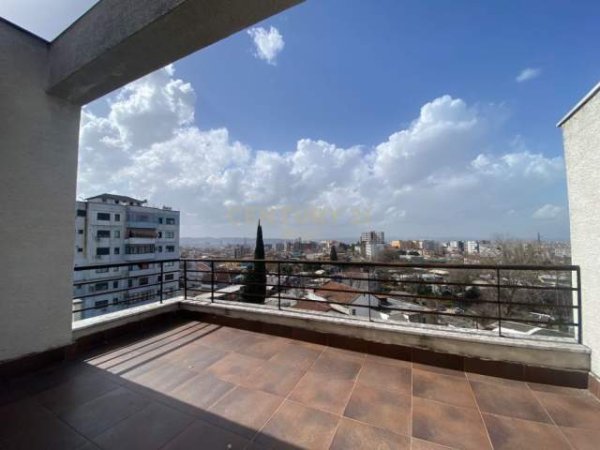 Tirane, shitet apartament 2+1+BLK Kati 5, 127.000 Euro