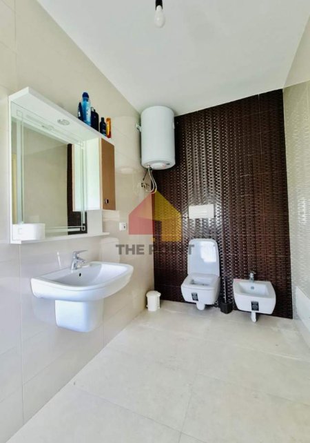 Tirane, jepet me qera apartament 1+1+BLK Kati 2, 75 m² 650 Euro (Sunrise Residence)