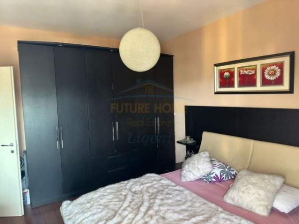 Tirane, shitet apartament 2+1 Kati 9, 77 m² 130.000 Euro (Rruga e Dibres)