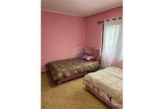 Tirane, jepet me qera apartament 2+1 Kati 2, 62 m² 400 Euro (Rruga e Dibres)
