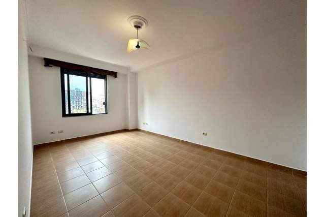 Tirane, shitet apartament Kati 6, 122 m² 183.000 Euro (Myslym Shyri,  Tiranë,  Shqipëri)