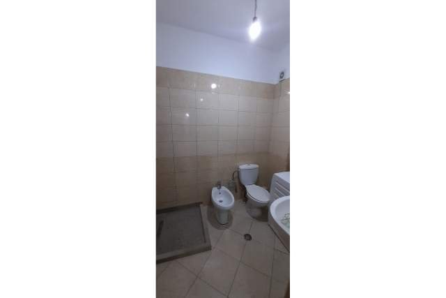 Tirane, shitet apartament Kati 2, 64 m² 75.000 Euro (Astir,  Tiranë,  Shqipëri)