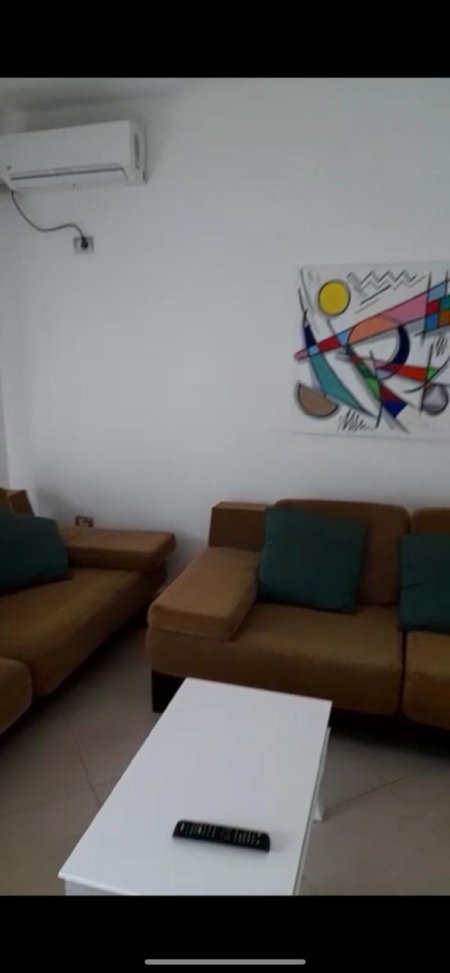 Tirane, jepet me qera apartament 1+1+BLK Kati 3, 63 m² 38.000 Leke (KOPSHTI BOTANIK)
