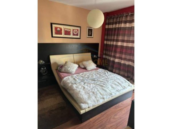 Tirane, shitet apartament 2+1 Kati 9, 77 m² 130.000 Euro (Rruga e Dibres)