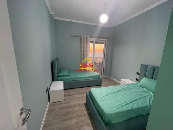 Vlore, shitet apartament 2+1+BLK 114 m² 150.000 Euro (Rruga Dhimiter Konomi, Vlore)