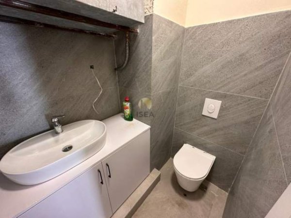 Tirane, jepet me qera dyqan Kati 0, 28 m² 550 Euro (Rruga “Mine Peza”)