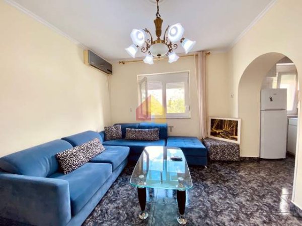 Tirane, jepet me qera apartament 2+1+A+BLK Kati 2, 85 m² 500 Euro (Rruga Fortuzi)