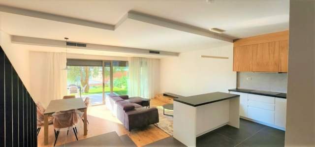 Tirane, shes Vile 222 m² 440.000 Euro (OLIVE REZIDENCE)