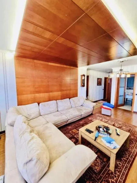 Tirane, shes apartament 3+1 160 m² Euro (Ekspozita Shqiperia Sot)