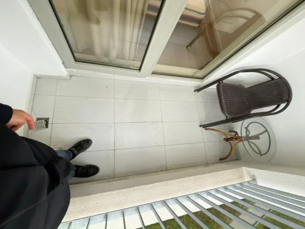 Tirane, jepet me qera apartament 1+1 Kati 5,