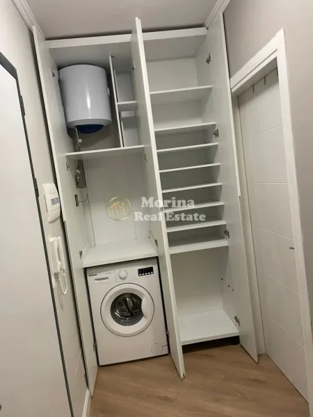 Tirane, jepet me qera apartament 2+1 Kati 4, 100 m² 500 € (Yzberisht)