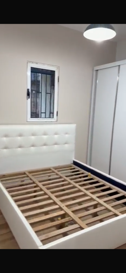 Tirane, jepet me qera apartament 1+1 Kati 1, 60 m² 400 € 