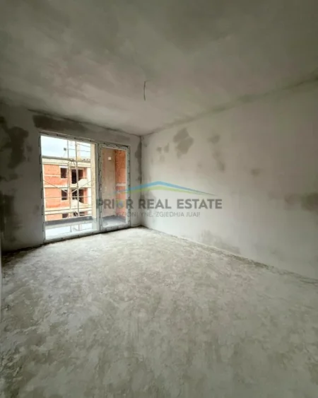 Tirane, shitet apartament 2+1 Kati 3, 104 m² 18.900.000 ALL (Liqeni i Thate)
