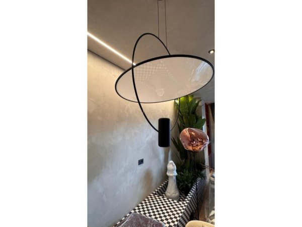 Tirane, jepet me qera apartament 1+1+Ballkon Kati 11, 170 m² 2.000 € 