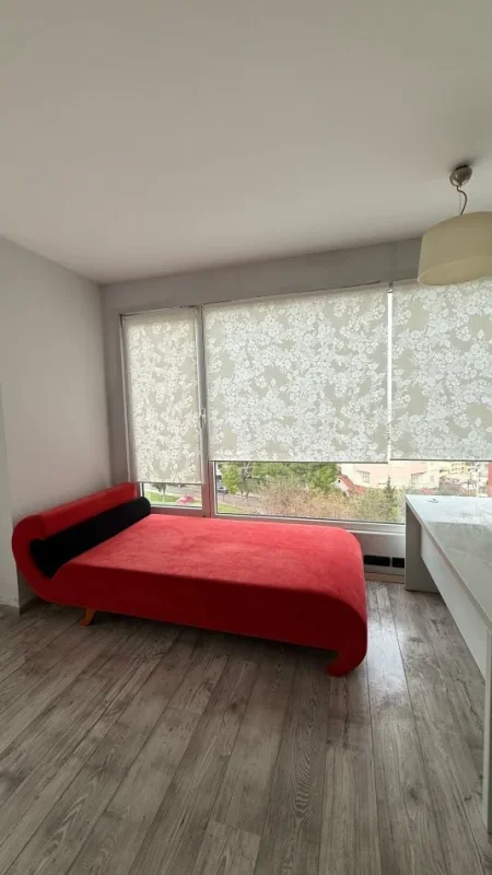 Durres, jepet me qera apartament 2+1+Ballkon Kati 6, 80 m² 550 € (vila e zogut)