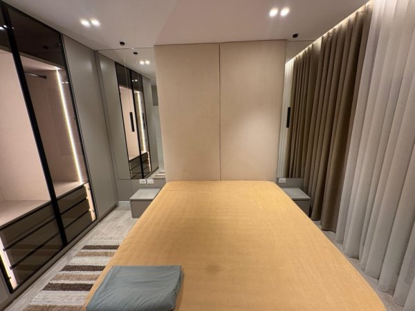 Vlore, jepet me qera apartament 2+1+Ballkon Kati 8, 101 m² 700 € (Lagja pavaresia prane hotel partner)