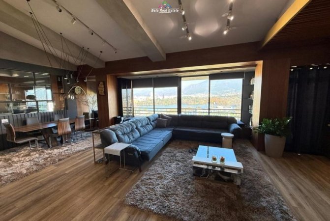 Tirane, jepet me qera apartament duplex 3+1 Kati 4, 280 m² 1.900 € (rruga Peti)