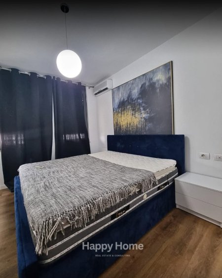 Tirane, jepet me qera apartament 2+1+Ballkon , 100 m² 1.000 € 