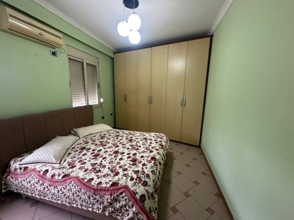 Tirane, jepet me qera apartament 1+1+Aneks Kati 2, 75 m² 600 €  Rruga DURRËSIT,Tirane.