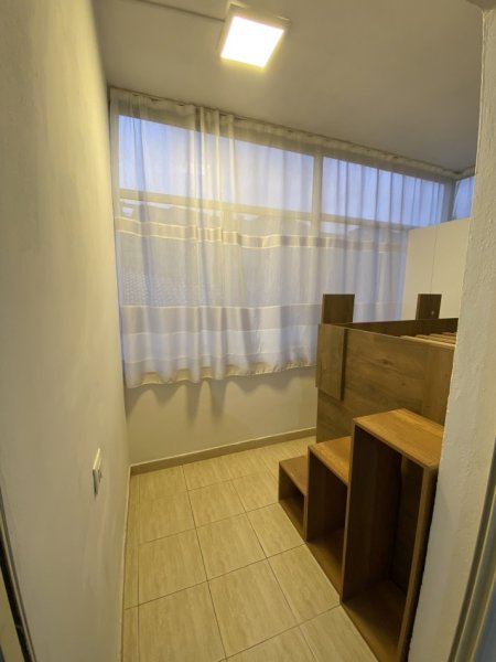 Tirane, jepet me qera nga Pronari, pa-komision apartament 2+1+Ballkon Kati 3, 75 m² 800 € (Rrapo Hekali)