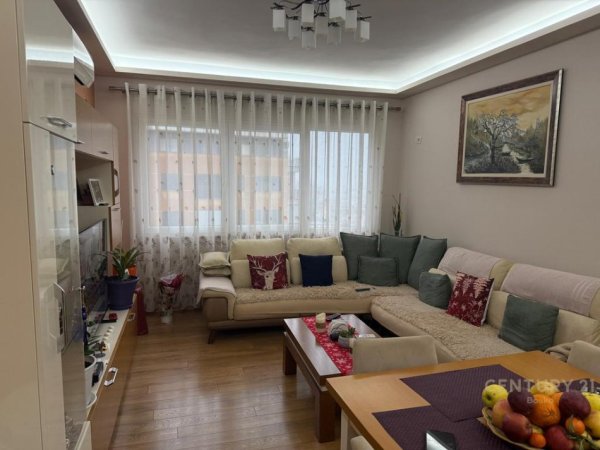 Tirane, shitet apartament 2+1 Kati 5, 99 m² 169.500 € (Astir)bosko130570